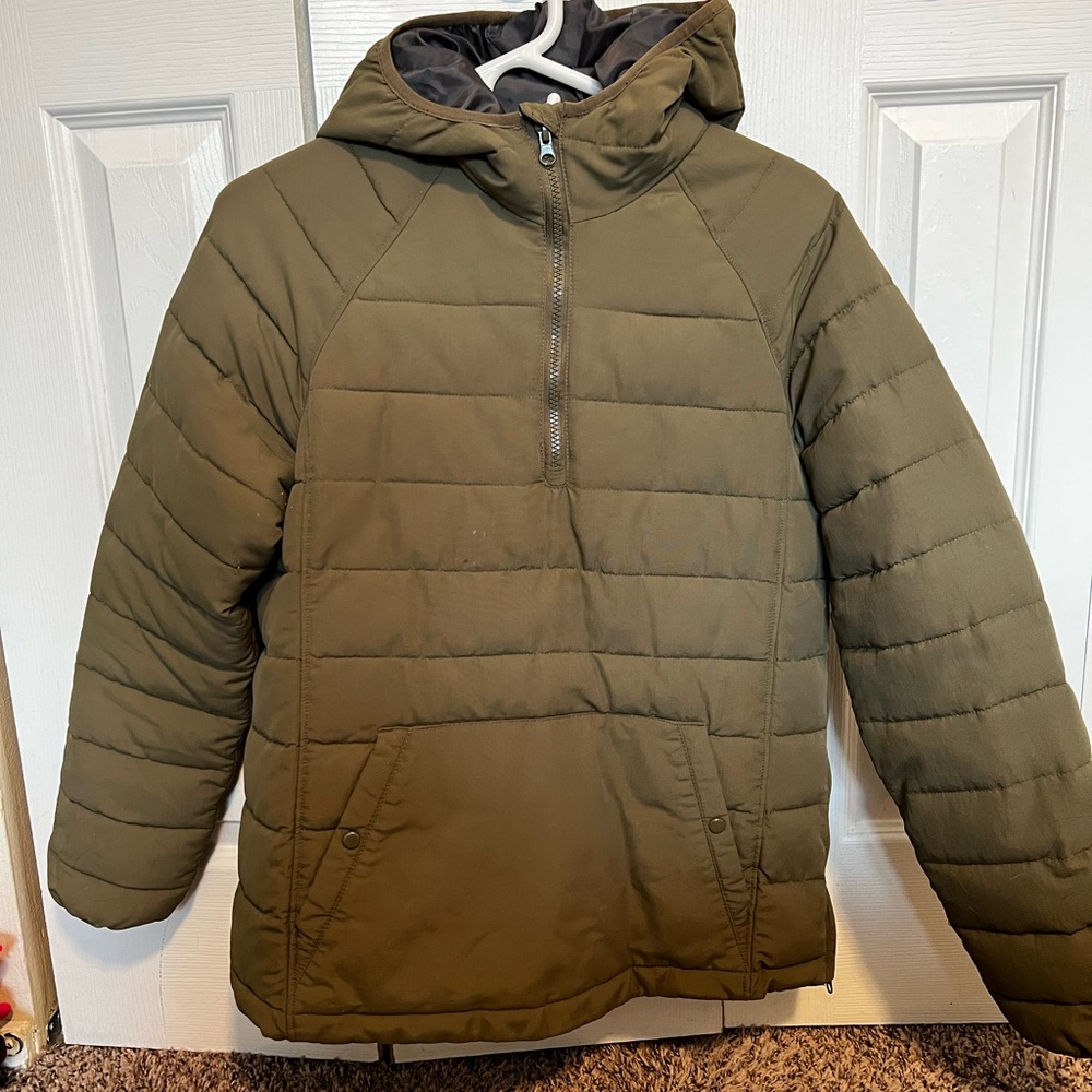 Stoic hiking puffer